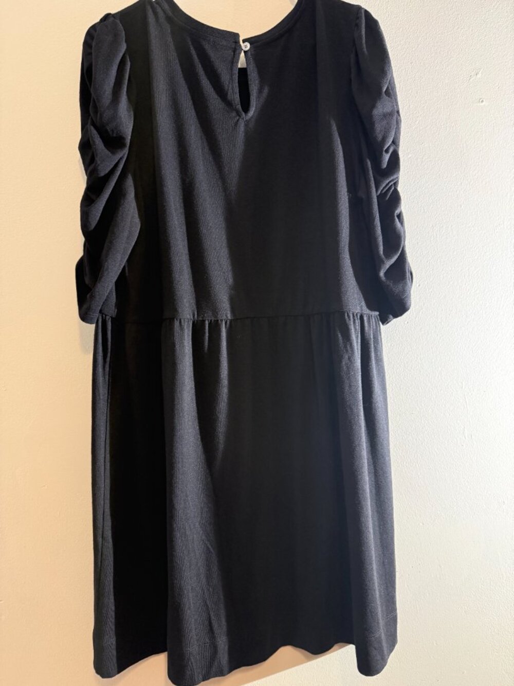 LOFT NWT Black Ruched Puff Sleeve Babydoll Shift Mini Dress | XXL - Picture 2 of 4